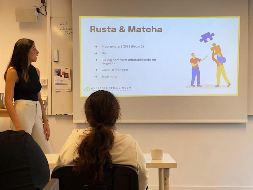 Tala föreläser, men inte om utbildning! 